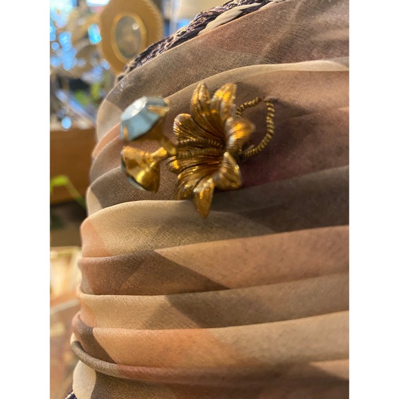 1960s hat, vintage cloche, lazarus paris, navy and white straw, 60s flapper, 22 - Picture 9 of 10